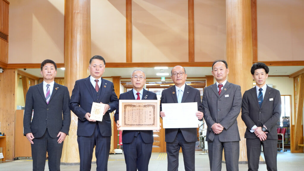 日南町でのJクレジット調印式